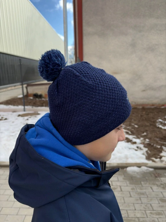 DOTS zimní čepice s bambulí, navy